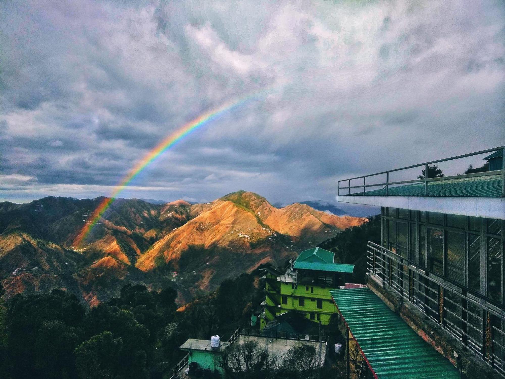 Vintage Woods Inn Shimla Buitenkant foto