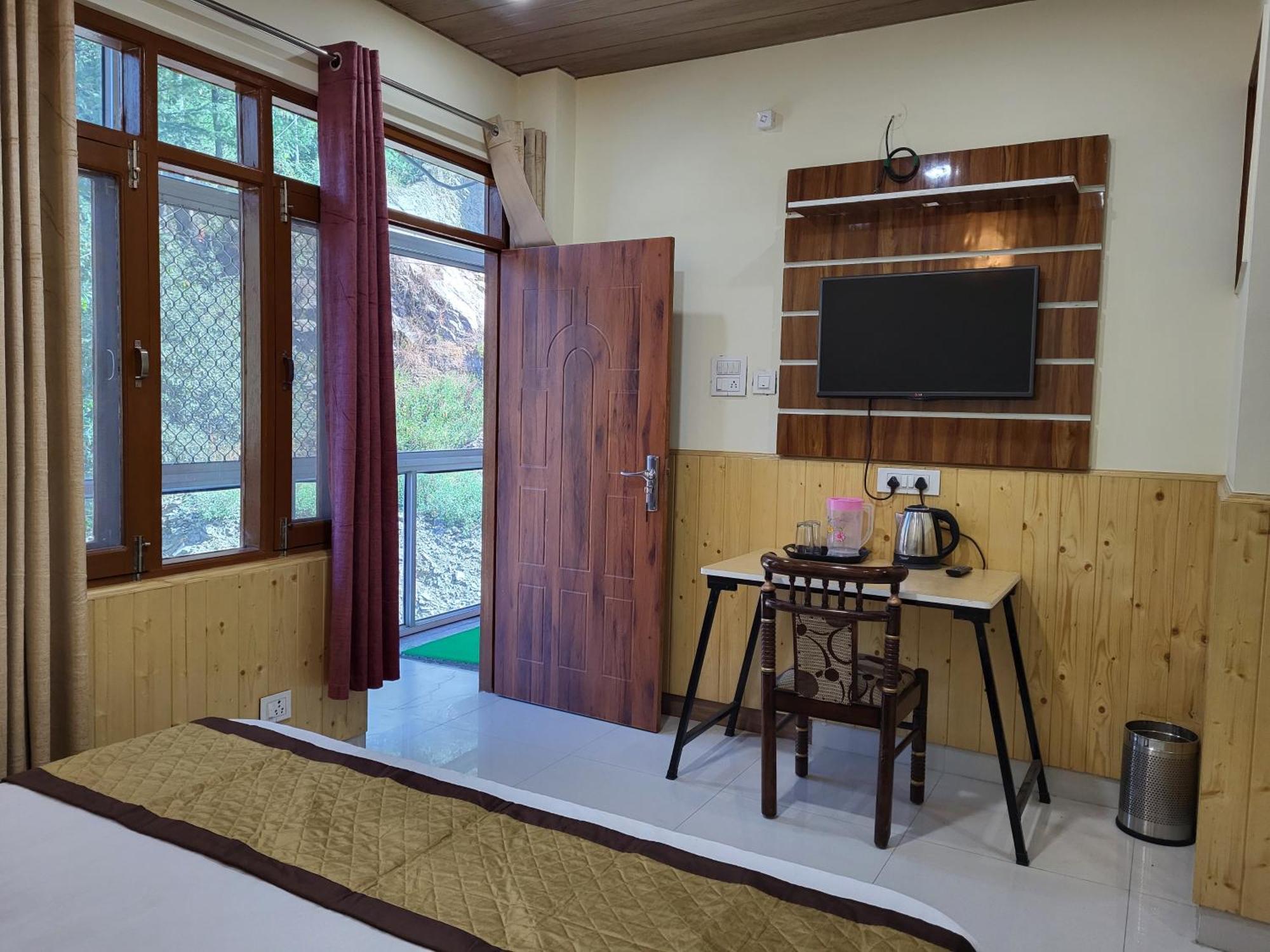 Vintage Woods Inn Shimla Buitenkant foto